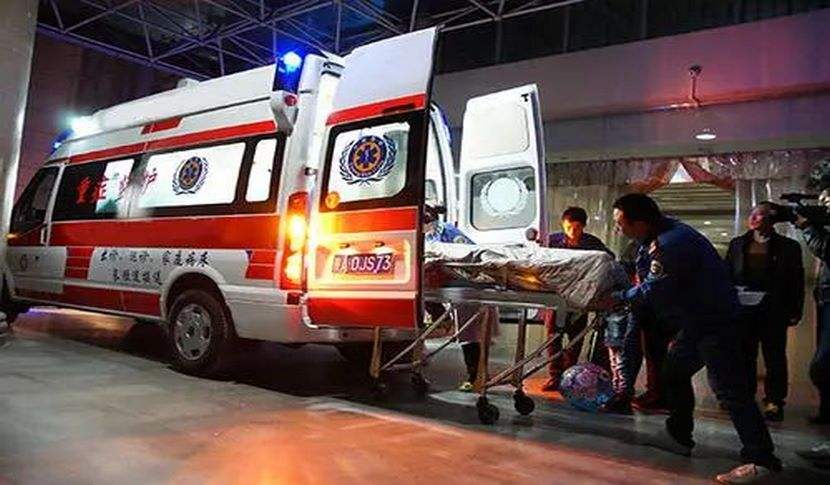 维西机场、火车站急救转运