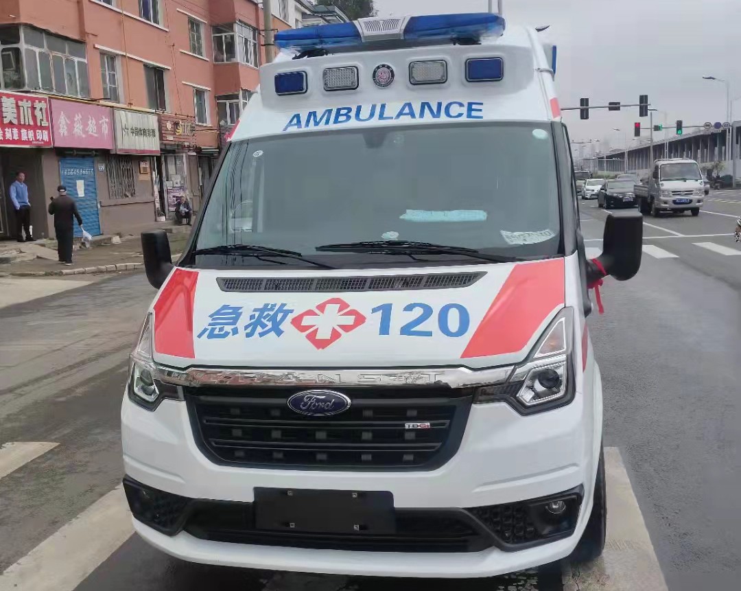 维西救护车转院